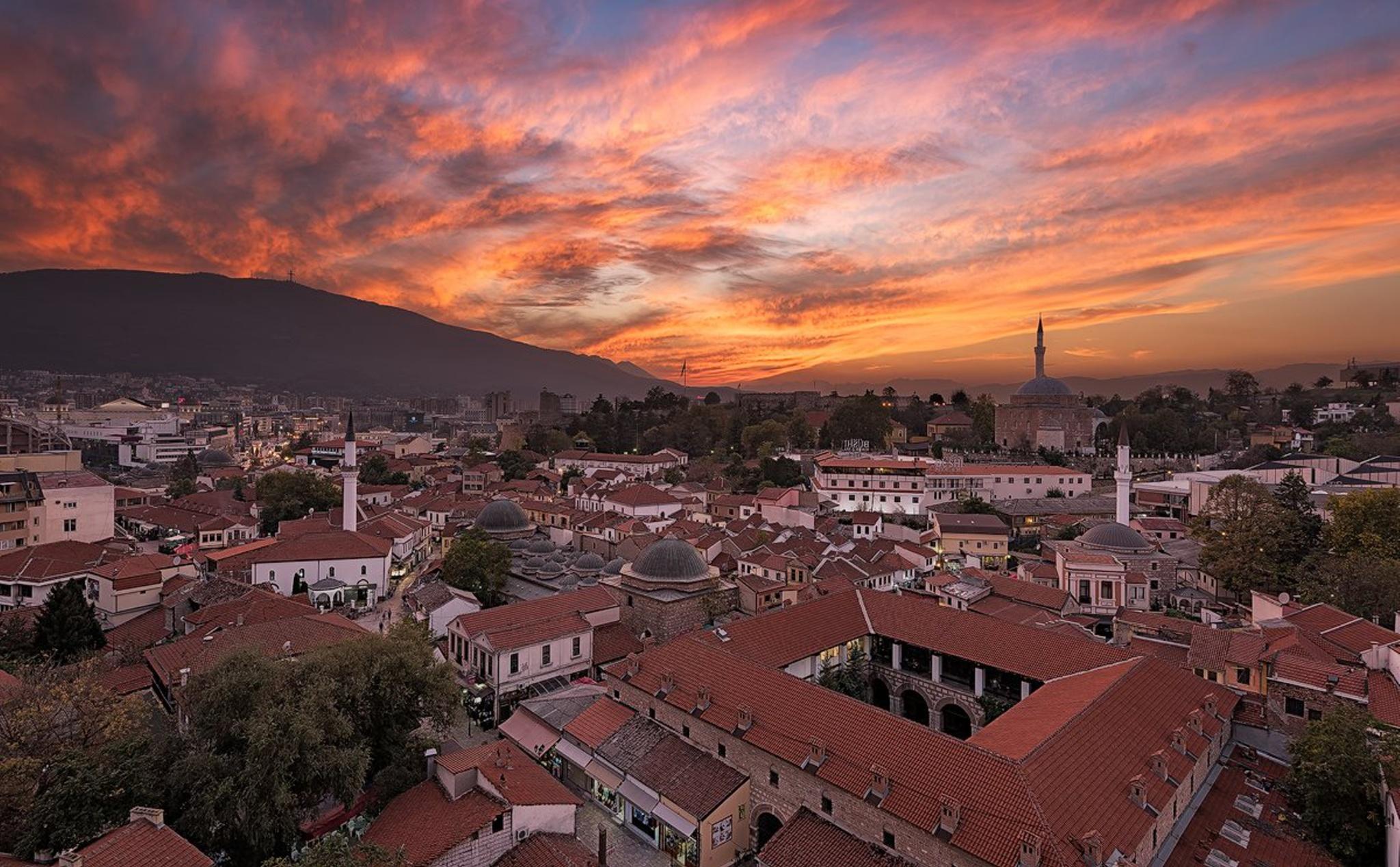 Hotel Arka Skopje Bagian luar foto